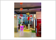 The cafe is especially famous for its wide range of momos, including crispy momos, Afghani momos, and spicy chilli momos. These dishes are loved by customers and are among the most ordered items. Alon