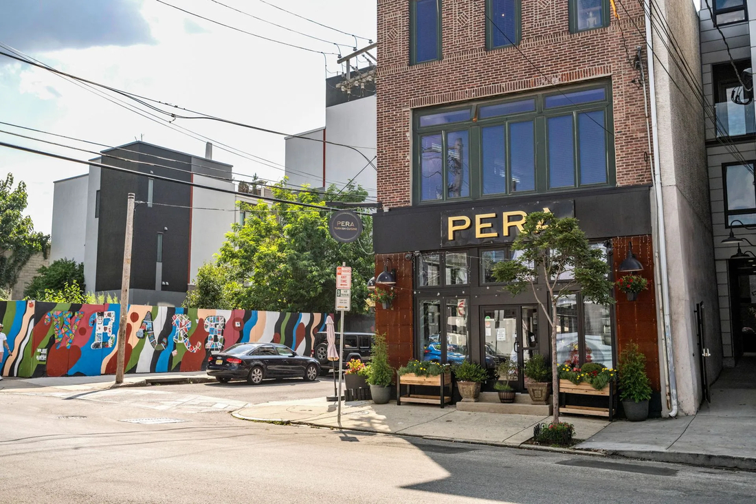 How Your Apartment Location Shapes Daily Life in Philadelphia: Commute, Food, and Convenience